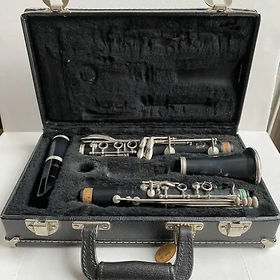 Vintage LeBlanc Vito Buffet Crampon Paris Clarinet W/ Case Measures Length 26” • $90
