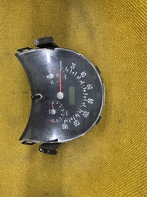 1998 Volkswagen Beetle SPEEDOMETER INSTRUMENT CLUSTER GAUGES • $92.95