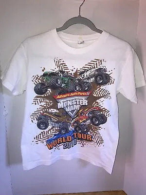 2010 Monster Jam World Tour T-Shirt Boys Size Large 14-16 - Drivers Signatures • $14.99