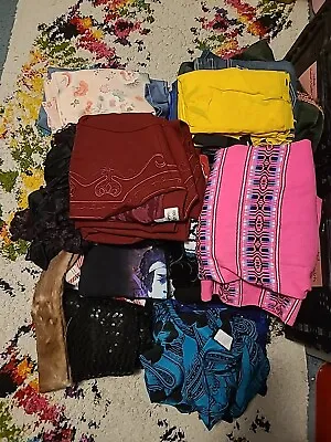 30 Pieces 25# Of Vintage Clothing Lot Mixed Reseller Wholesale All Seasons  • $35