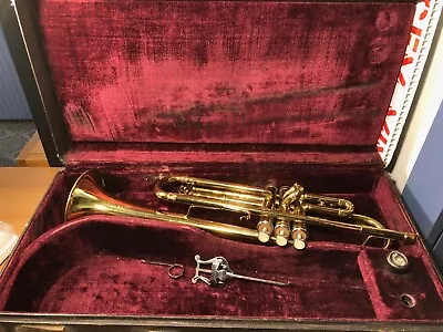 Vintage Conn 20 B Trumpet With Mouthpiece • $59.95