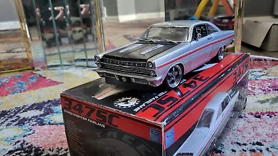 Fairlane Silver 1967 Ford Hard Top Street Fighter Gmp 1/18 Sold Out Nice • $269.47