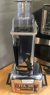 Vitamix 3600 Plus Blender Mixer 479043C W/ Stainless Container Pitcher • $75