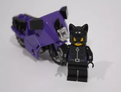 Lego 6858 Catwoman Catcycle City Chase - DC Super Heroes • $20