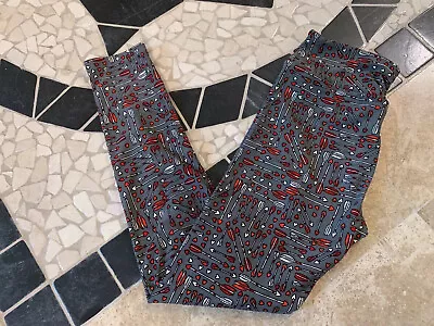 LuLaRoe OS Valentines Day Leggings Arrows Hearts Grey Gray Red Black Vday Amore • $25