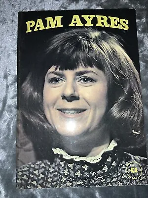 Pam Ayres Poems Some Of Me Poetry - Paperback Book - 1976 • £1.50