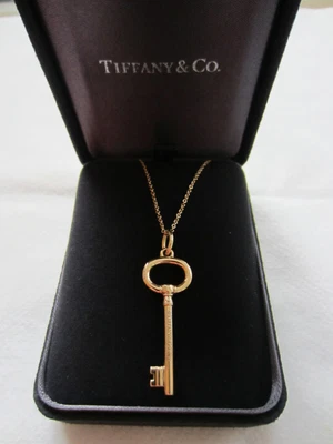 £645 • Buy Tiffany 18ct Rose Gold Key Pendant And Chain 