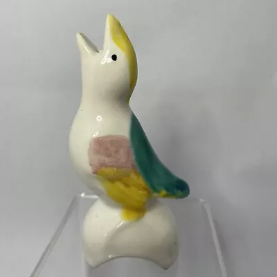 Porcelain Pie Vent Funnel Pie Bird Vintage Hand Painted • $17.99