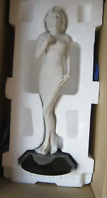Marilyn Monroe Figure  REFLECTIONS  Statue Brand New In Original Box Resin • $149.95