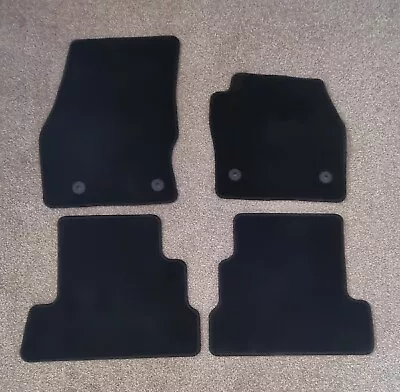 £36 • Buy Genuine Carpet Mats Ford Kuga AWD 2019