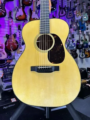 Martin 00-18 Acoustic Guitar - Natural Auth Deal Free Ship! 007 GET PLEK’D! • $2499