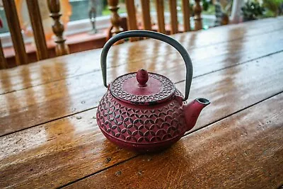 Vintage - Japanese Cast Iron Kettle - Tea Pot - Red • £14.99
