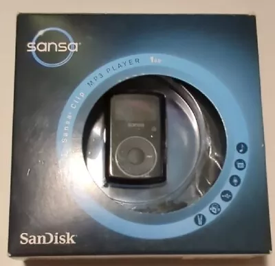 SanDisk Sansa Clip 1GB MP3 Player • $35