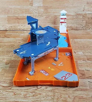 Matchbox Car Pop Up Play Set Harbor Patrol Fold & Carry Tower Lighthouse 2005 • $4