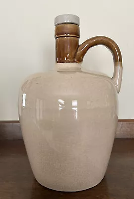 Antique 1905 Tan Brown Stoneware 34oz. Jug With Screw Top 7 1/2” Tall HULL (?) • $35