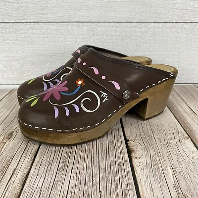 VTG Tessa Brown Leather Wood Heel Hand Painted Swedish Clogs Women’s Sz 38 US 7 • $35