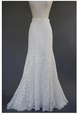 Monique Lhuillier Ivory Cotton Blend Alencon Silk Lace Wedding Skirt Size 6  • $250