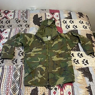 Military Parka Extended Cold Weather Camouflage Size Medium Regular • $45