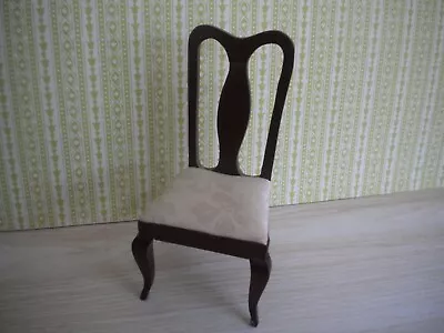 Dollhouse Miniature Side Chair W/Ivory Seat By Town Square Miniatures 1:12 Scale • $0.99
