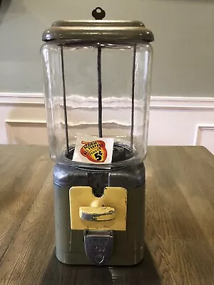 Vintage Oak Acorn Gumball Machine 5 Cent Working With Key • $118