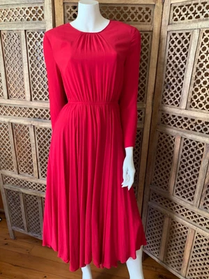$49 • Buy WITCHERY Red Silk Blend Midi Dress 8