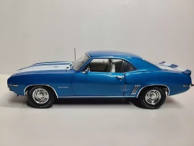 1969 Chevy Camaro Z28 Lemans Blue/white Stripes Acme 1:18 Le 1/400 1805725 Nib • $239.95