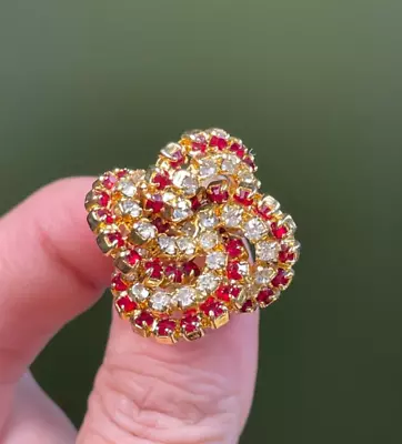 Vintage Austria Gold Tone Red And Clear Crystal Rhinestone Swirl Brooch Pin • $19.99