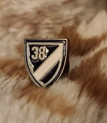 38 Insignia Military Pin 1/2 Inch Army Air Force Etc Ou42 • $4.95