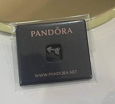 $35 • Buy ~ RETIRED Authentic Pandora Sparkling Arrow Petite Charm 792170CZ Locket Insert