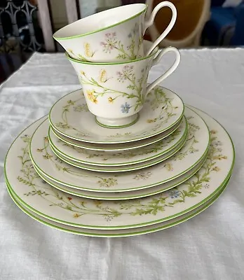 10 Pieces Reverie Green Trim By Noritake Ivory China Dinnerware • $99