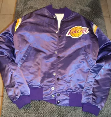 Vintage 90s Starer Los Angeles Lakers Embroidered Satin Bomber Jacket Size L • $86