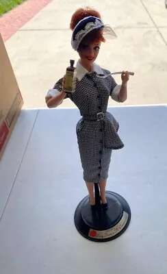 I Love Lucy Barbie Doll Lucy Does A Commercial Episode 30 Mattel 17645 **READ** • $22