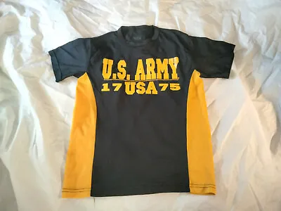 U.S. Army USA 1775 Small Black & Gold Pullover Shirt • $6