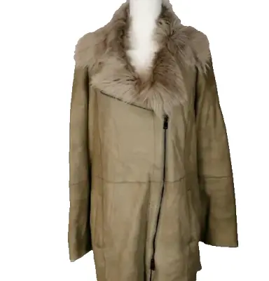 Vince Brown Toscana Shearling Coat Front Pockets And Zipper Size X- Small • $375