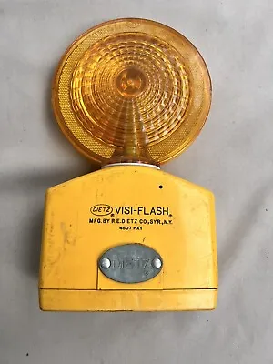 Dietz Visi-Flash 650 Yellow Barricade Construction Safety Light Vintage Man-Cave • $24.95