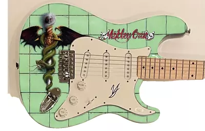 MOTLEY CRUE Dr. Feelgood VINCE NEIL Signed Guitar JSA COA Excellent Brand New • $789.90
