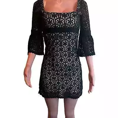 Milly New York Dress Size 2 Black Floral Crochet Lace Bell Sleeve Cocktail • $32