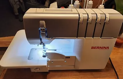 Bernina L850 Serger Air Threading W/Bernina Tote. • $1875