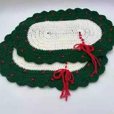 Set 2 Vintage Christmas Wreath Hand Knitted Crochet Doilies Green White Bow 16  • $26.99