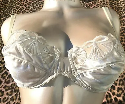 FRENCH VALISERE 1970s LUXURIOUS BALCONY BRA~MADE IN FRANCE~NEW IN VINTAGE BOX~36 • $59.95