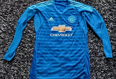 Match Worn Manchester United 2018/19 Goalkeeper Shirt. Player Issue.  • £100