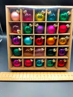 £4.99 • Buy Gisela Graham Set Of 25 Mini Glass Hanging Christmas Tree Bauble Decorations