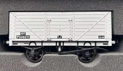 Dapol 7F-080-005 O Gauge 8 Plank Open Wagon BR Grey • £30