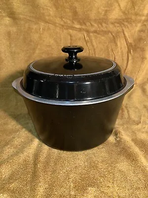 Vintage Club Supra 4 Qt. Dutch Oven Pot • $20