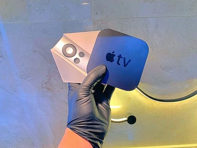 $59 • Buy Apple TV A1427 TV W/ With Remote Control And Box