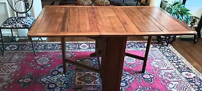 Antique Oak Dropleaf Gateleg Table • $450