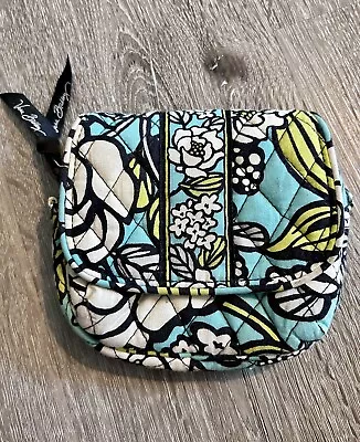 Vera Bradley Island Blooms Wallet Excellent Condition • $11.20