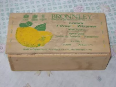 Vintage 1996 Bronnley English Lemons 3 Guest Soaps Wood Display Box England Rare • $10