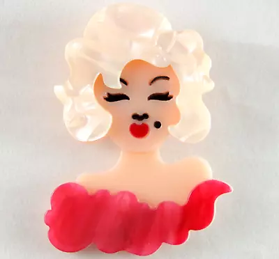 BIG 2.5  NWOT MARILYN MONROE HOLLYWOOD W/ PEARLIZED LAYERED ACRYLIC BROOCH PIN • $11.99