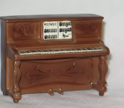 Hagen Renaker Miniature Mini Ceramic Upright Brown Piano For Cat Figure Figurine • $18.50